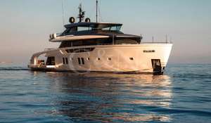 Sale Motor Yacht 