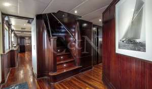 Sale Motor Yacht 