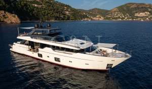 Sale Motor Yacht 