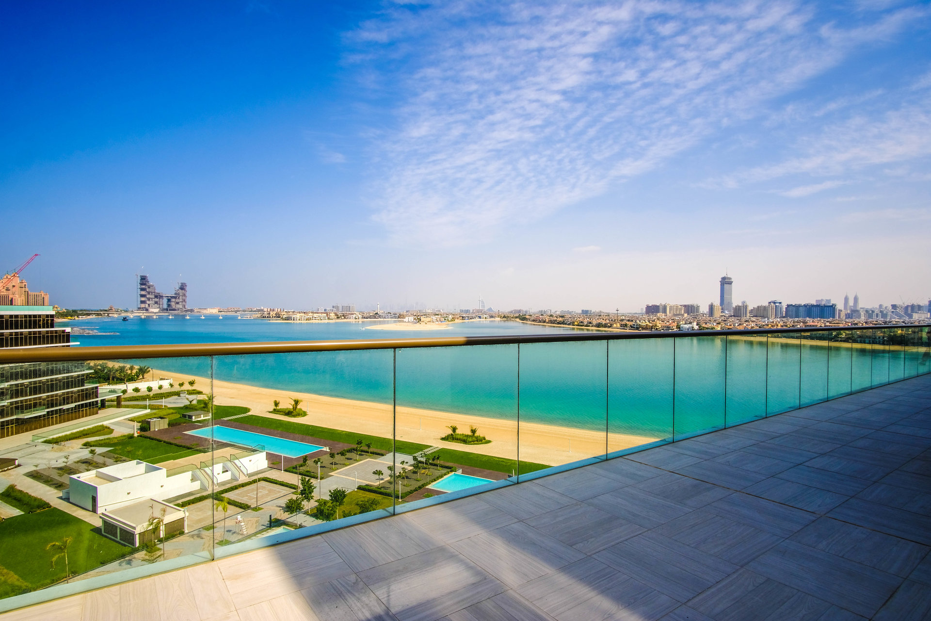 Ad Sale Penthouse Palm Jumeirah The 8 ref:V0885DU