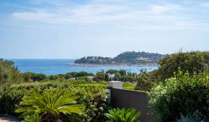 Sale Property Cavalaire-sur-Mer