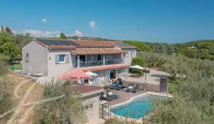 Sale Property Châteauneuf-Grasse