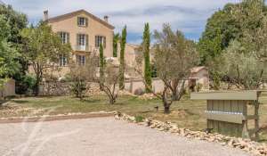 Sale Property Lourmarin