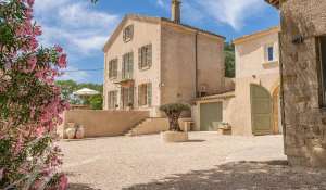 Sale Property Lourmarin