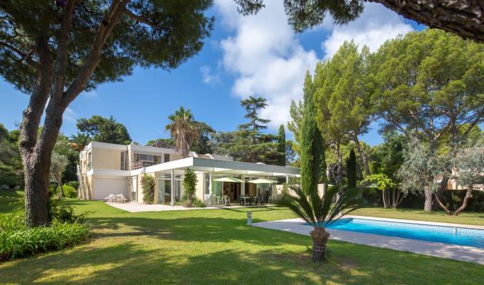 Sale Property Saint-Jean-Cap-Ferrat