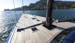 Sale Sailing Yacht 