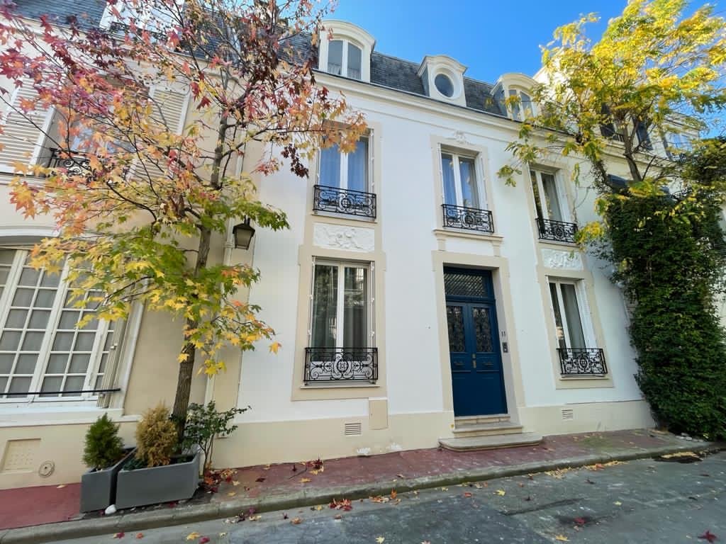 Ad Sale Townhouse Paris 16ème (75016), 7 Rooms refV1648PA