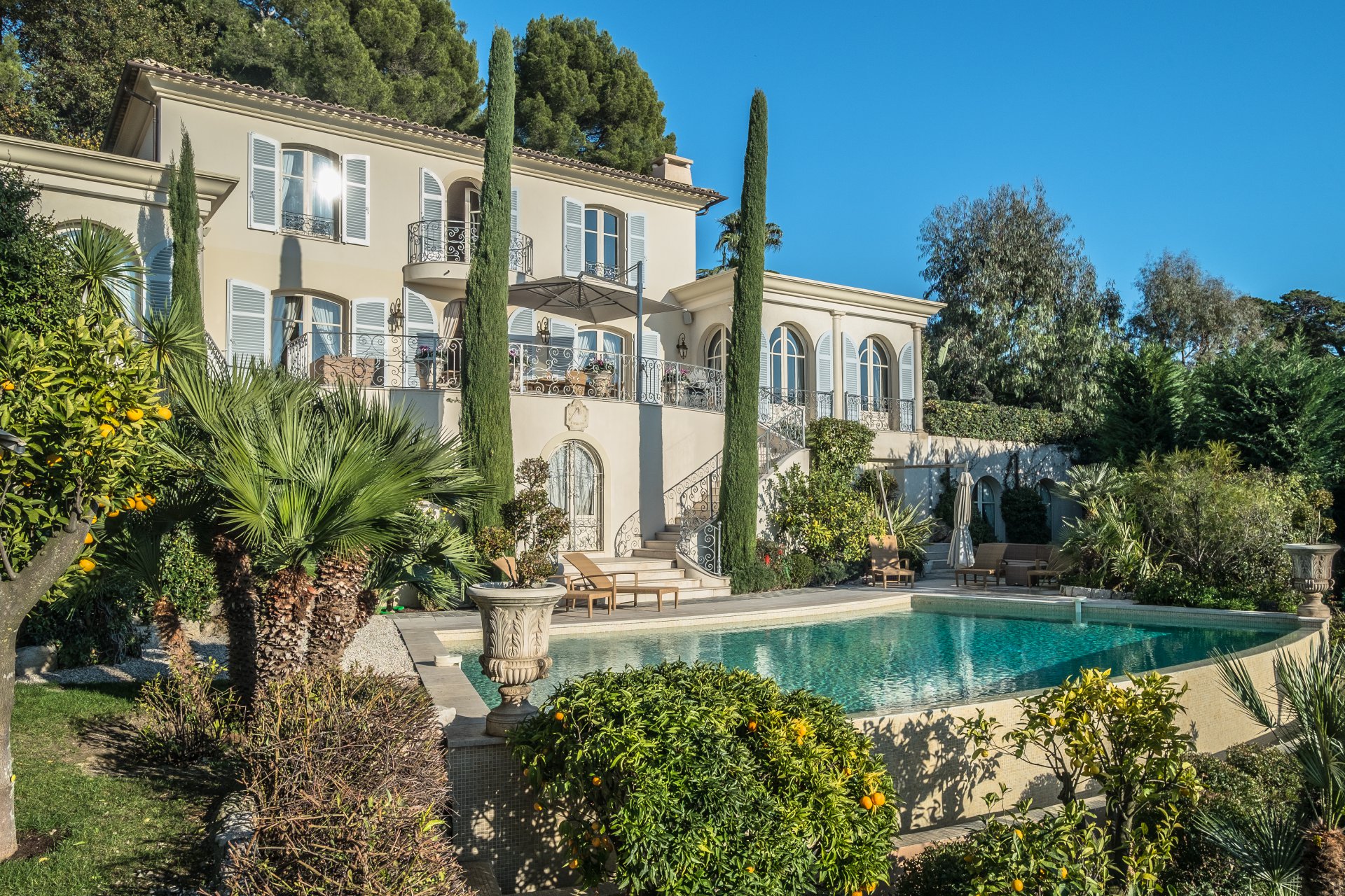 Ad Sale Villa Cannes Californie (06400), 8 Rooms ref:V4007CA