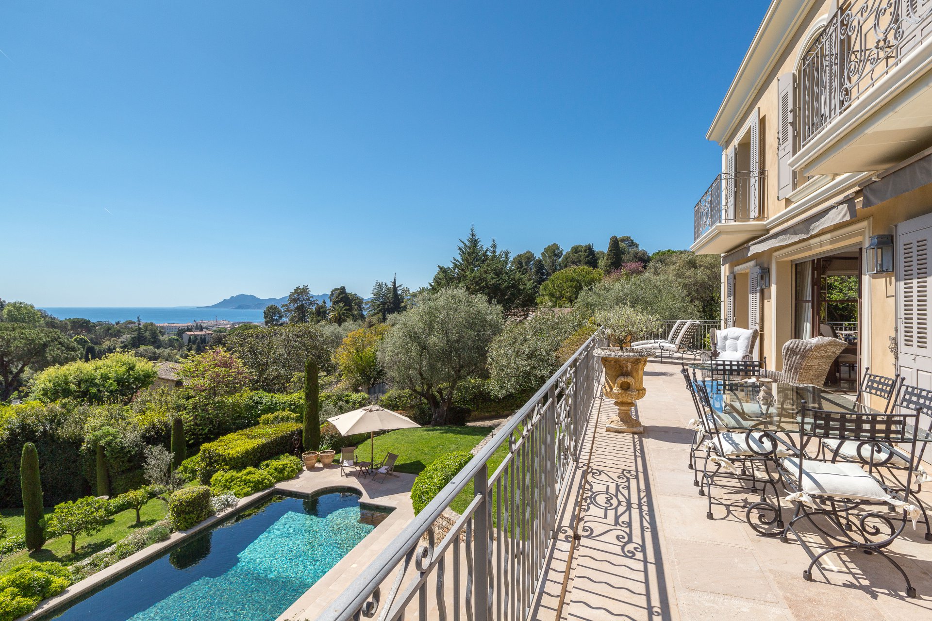 Ad Sale Villa Cannes Californie (06400), 5 Rooms ref:V4908CA