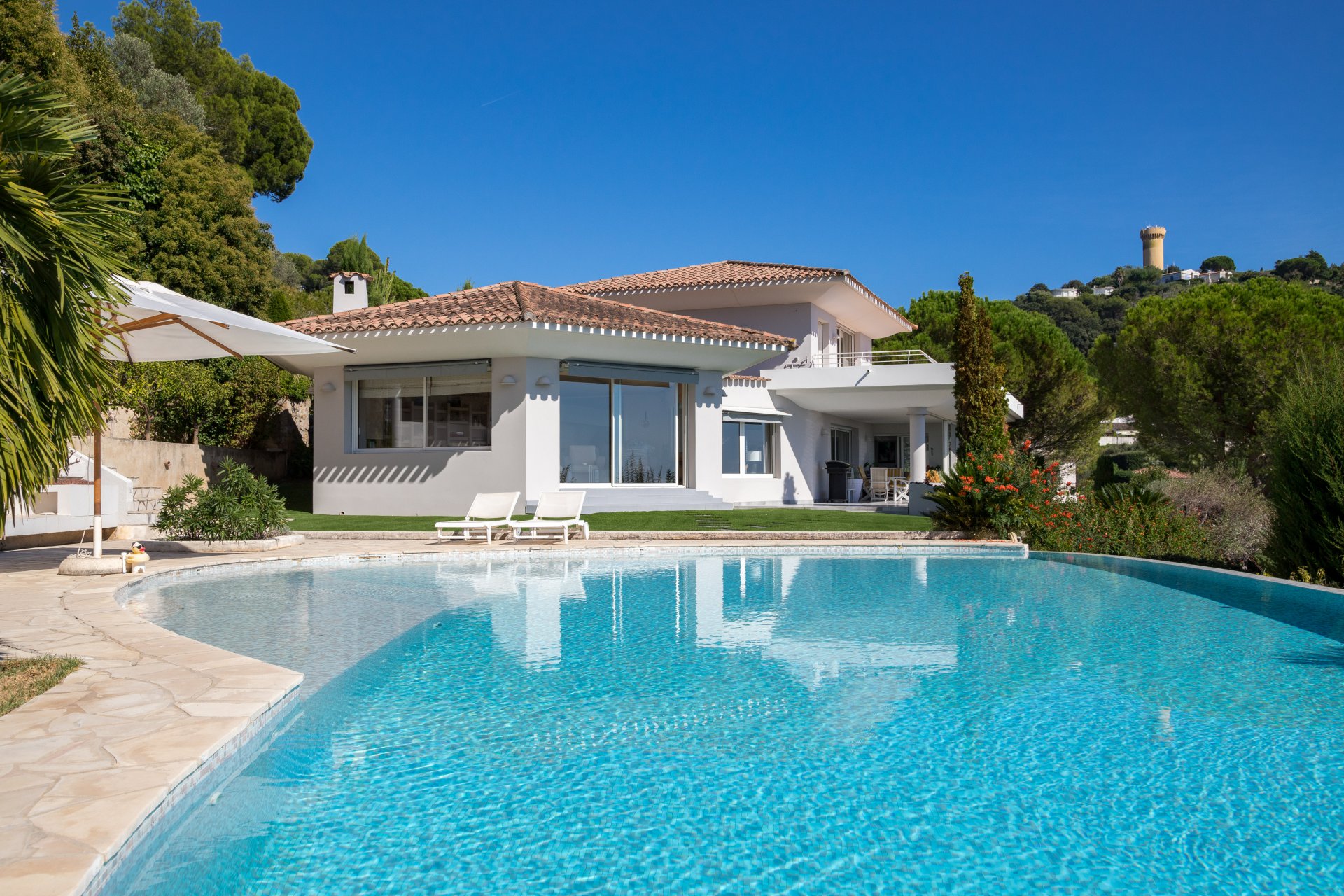 Ad Sale Villa Cannes (06400), 6 Rooms Ref:V5292CA