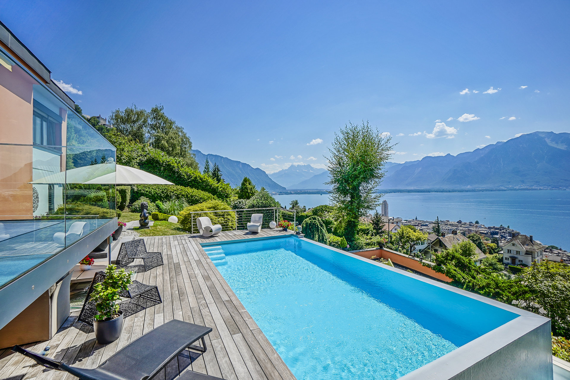 Ad Sale Villa Montreux (1820), 5 Rooms ref:V0199MX