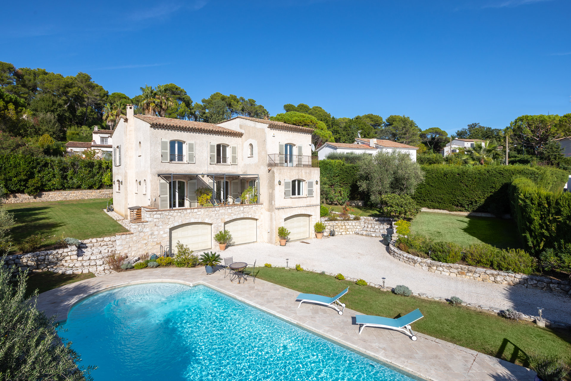 Ad Sale Villa Mougins (06250), 6 Rooms ref:V2537MO