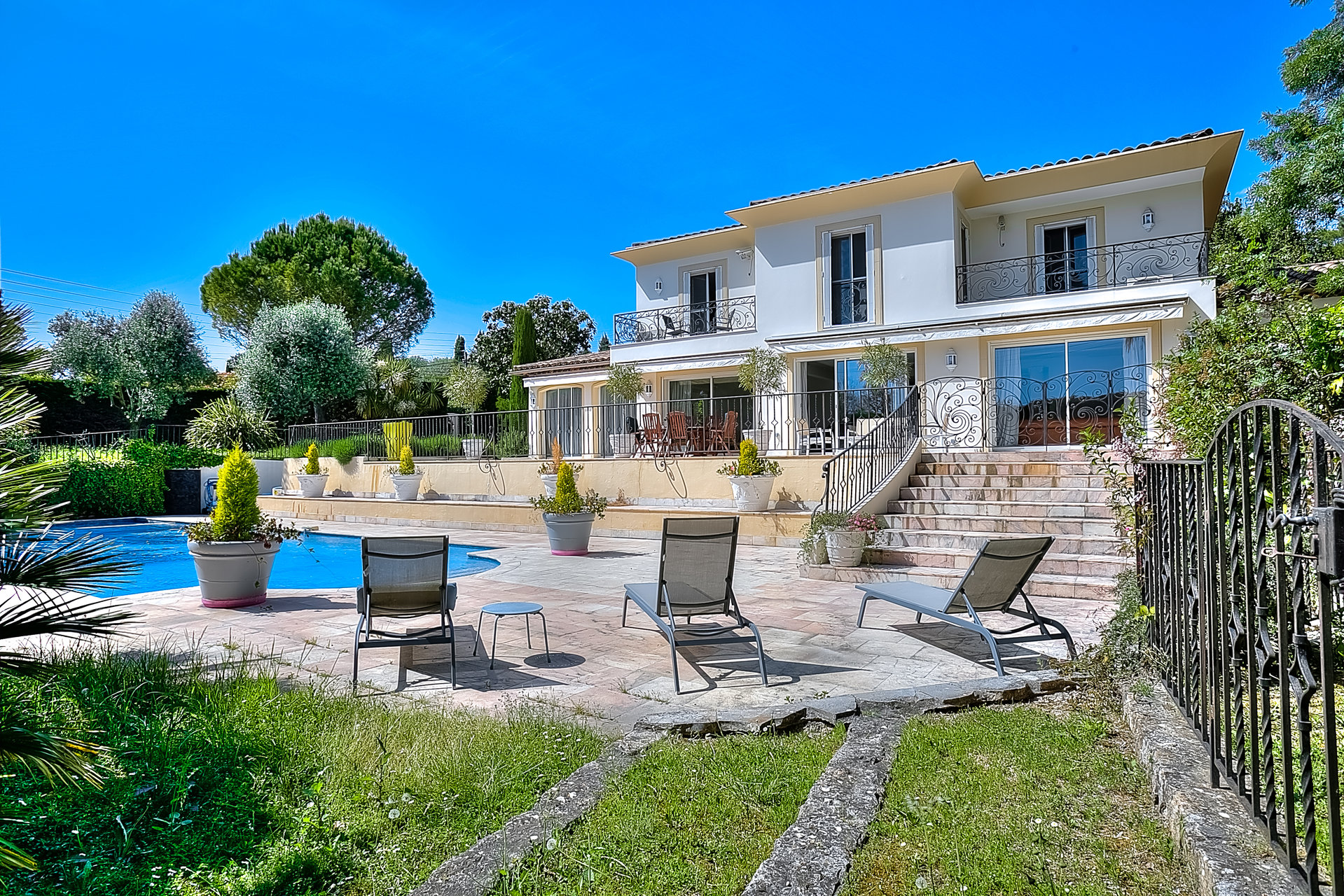 Ad Sale Villa Mougins (06250), 6 Rooms ref:V2560MO