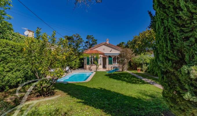 Seasonal rental House Antibes