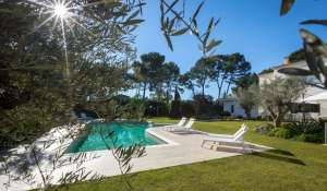 Seasonal rental House Biot