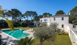 Seasonal rental House Biot