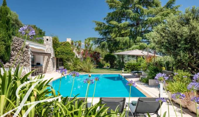 Seasonal rental House Biot