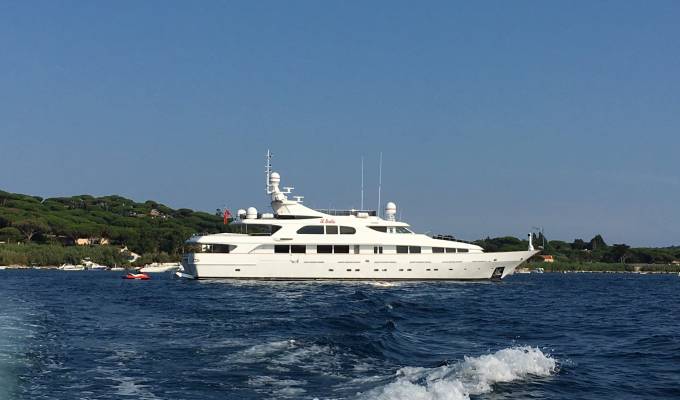 Seasonal rental Motor Yacht Dénia