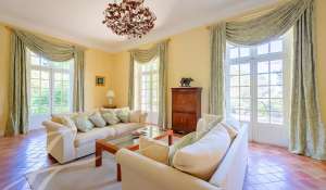 Seasonal rental Property Aix-en-Provence