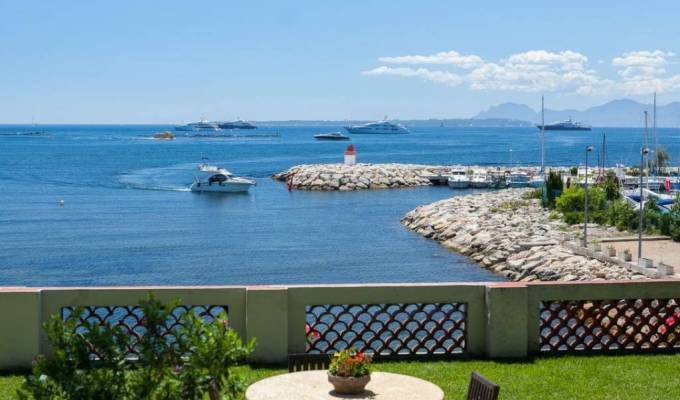 Seasonal rental Property Antibes