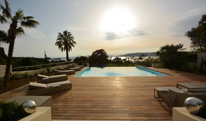 Seasonal rental Property Antibes