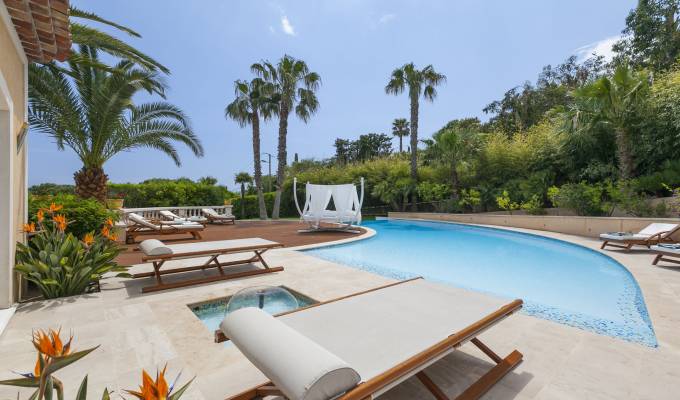 Seasonal rental Property Cannes