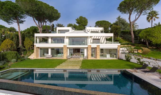 Seasonal rental Property Cannes