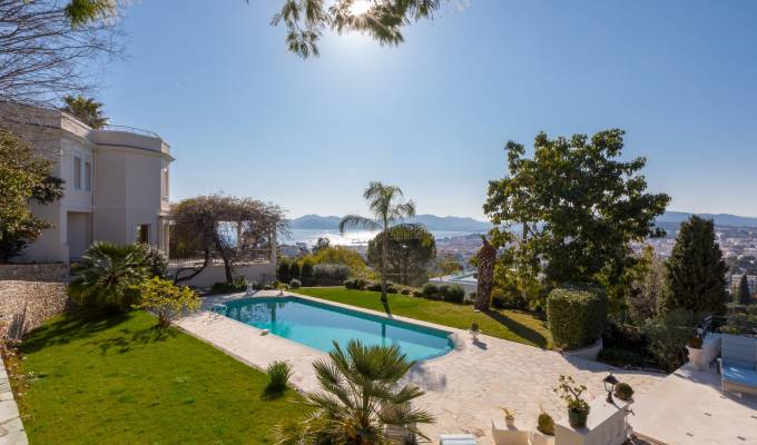 Seasonal rental Property Cannes