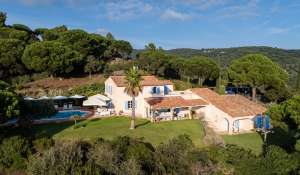 Seasonal rental Property La Croix-Valmer