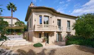 Seasonal rental Property Le Cannet