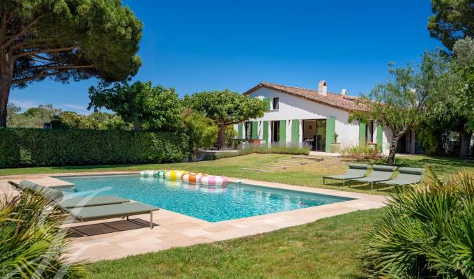 Seasonal rental Property Ramatuelle