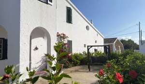 Seasonal rental Villa Alaior