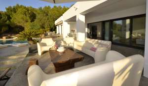 Seasonal rental Villa Cala Vedella