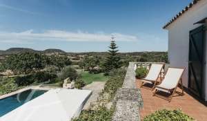 Seasonal rental Villa Ferreries