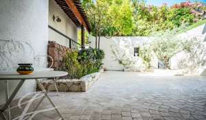 Seasonal rental Villa Lecci