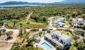 Seasonal rental Villa Sainte-Lucie-de-Porto-Vecchio