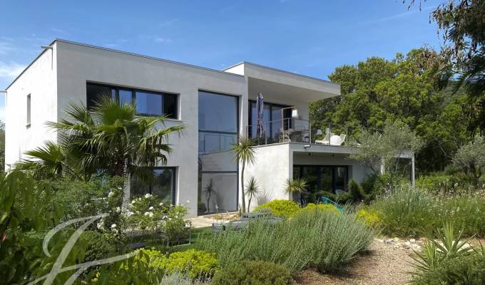 Seasonal rental Villa Sainte-Lucie-de-Porto-Vecchio