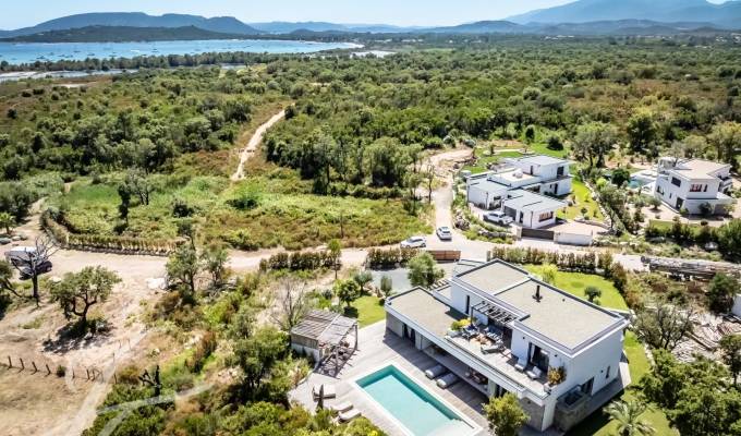 Seasonal rental Villa Sainte-Lucie-de-Porto-Vecchio